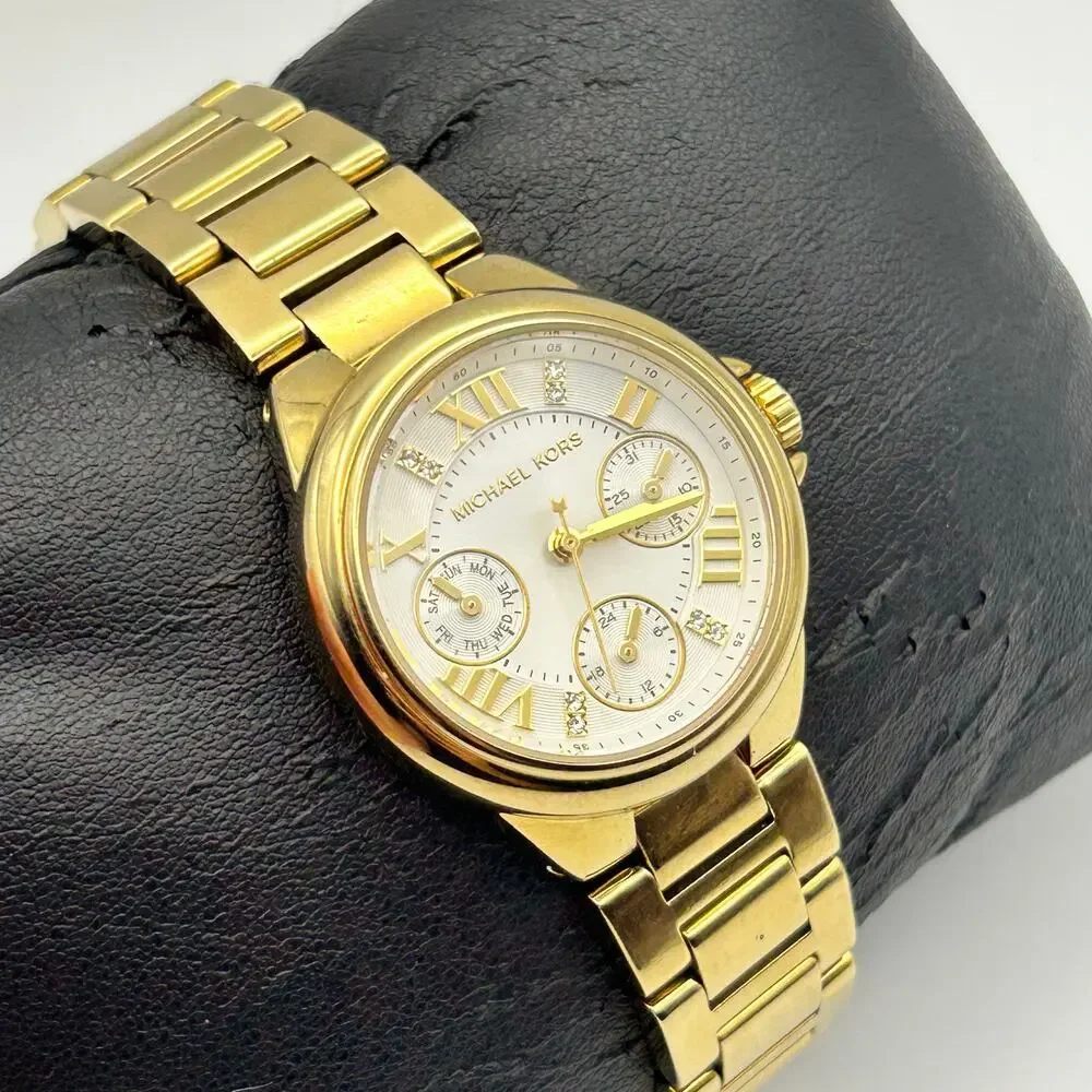 Michael Kors discover timeless